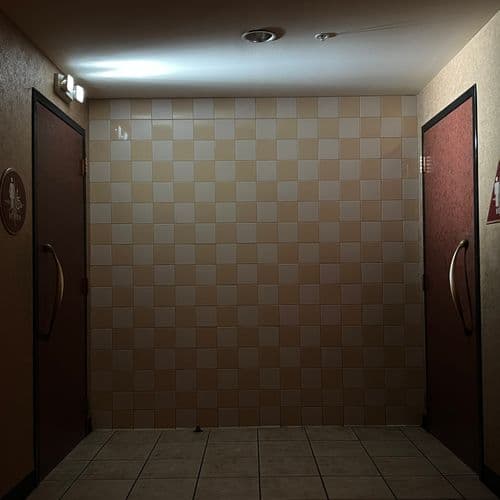 Backrooms sighting at GQT Pittsburgh Mills Cinemas